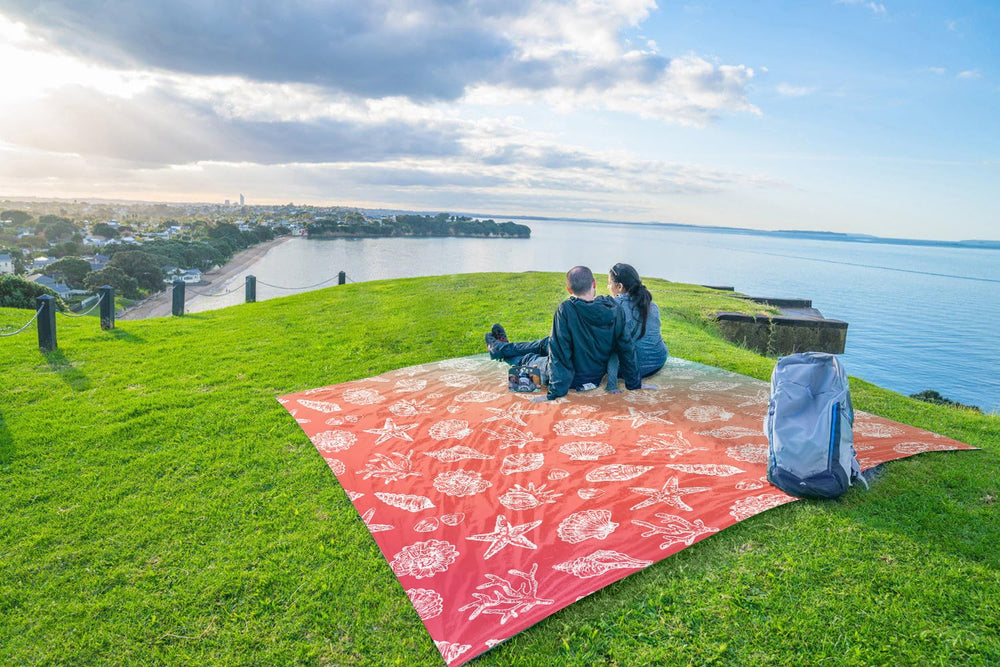 WEKAPO 11x9 size provides generous coverage for outdoor gatherings.
