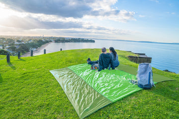 WEKAPO multipurpose blanket doubles as picnic and garden mat.