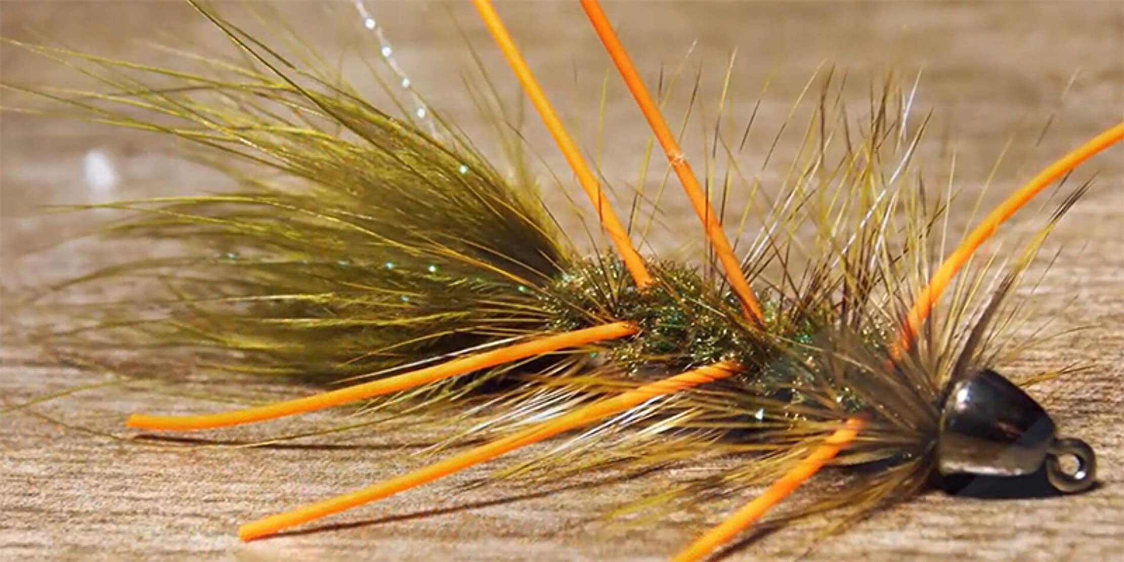 WellieSTR packaging provides 10 pieces per color, totaling 100 feathers