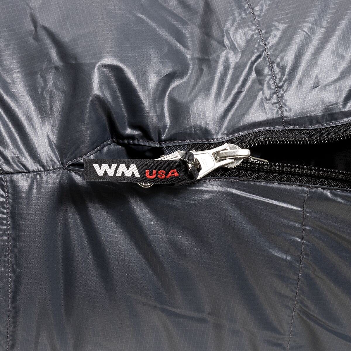 Western Mountaineering Kodiak LZ Microfiber shoulder girth for roomy fit.