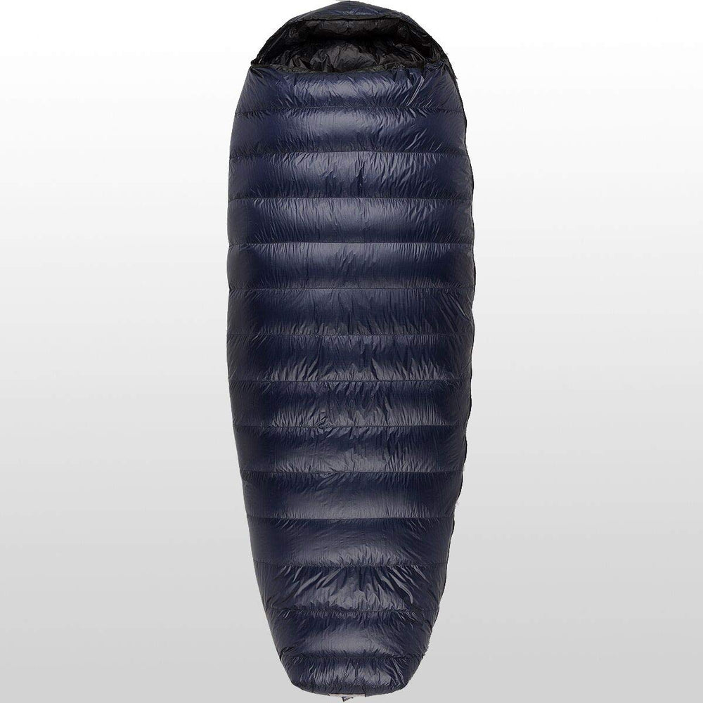Western Mountaineering TerraLite full-length zipper with draft tube enables versatile venting and easy entry.