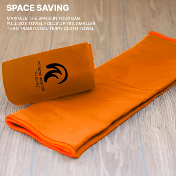 Wet Work XL towel captures debris for a clean dry-off