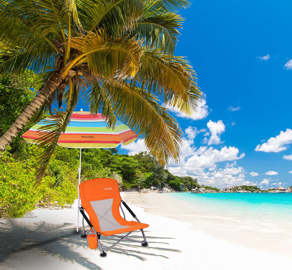 WGOS umbrella anchored in sand offers stable sun protection for seaside outings