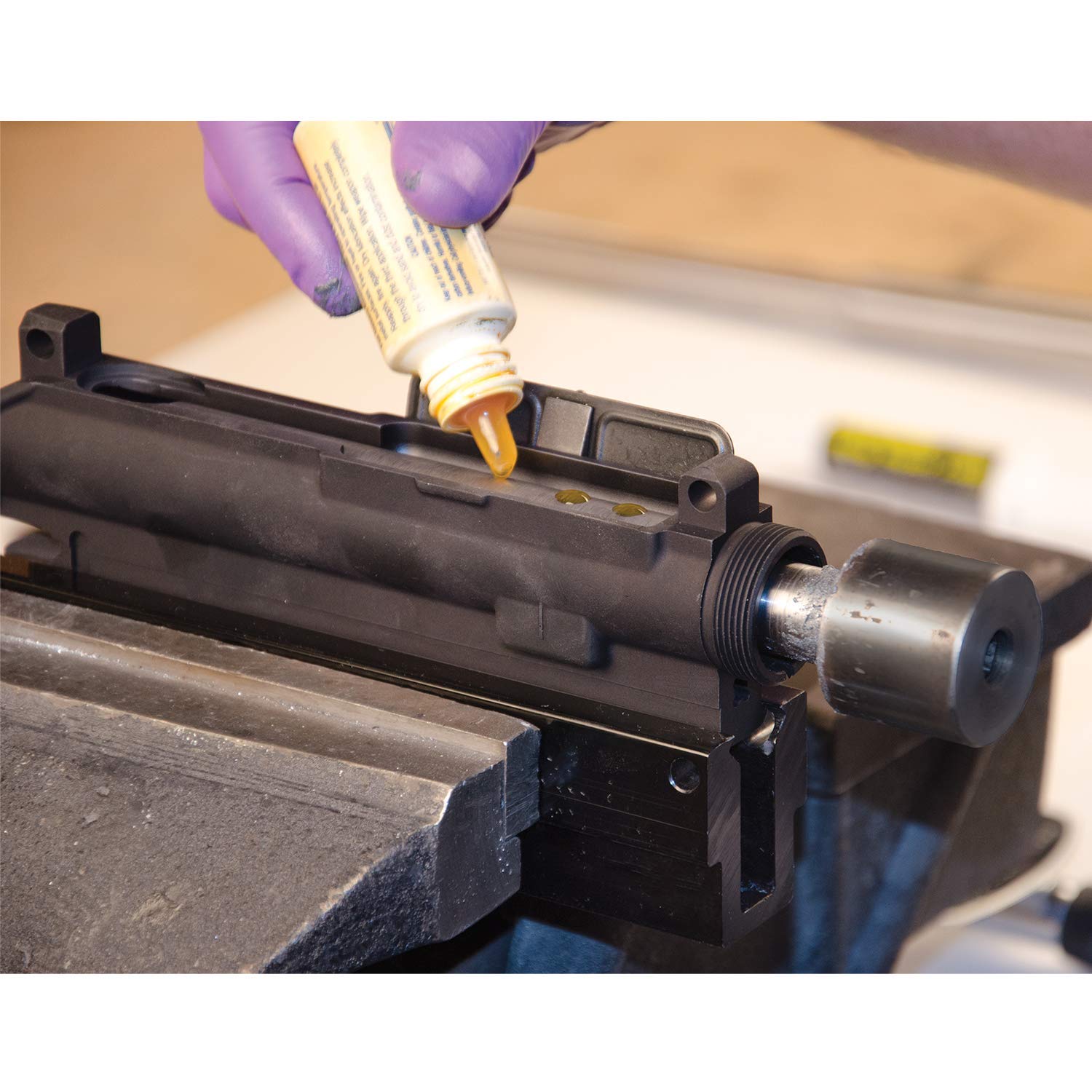 Includes 220 grit lapping compound