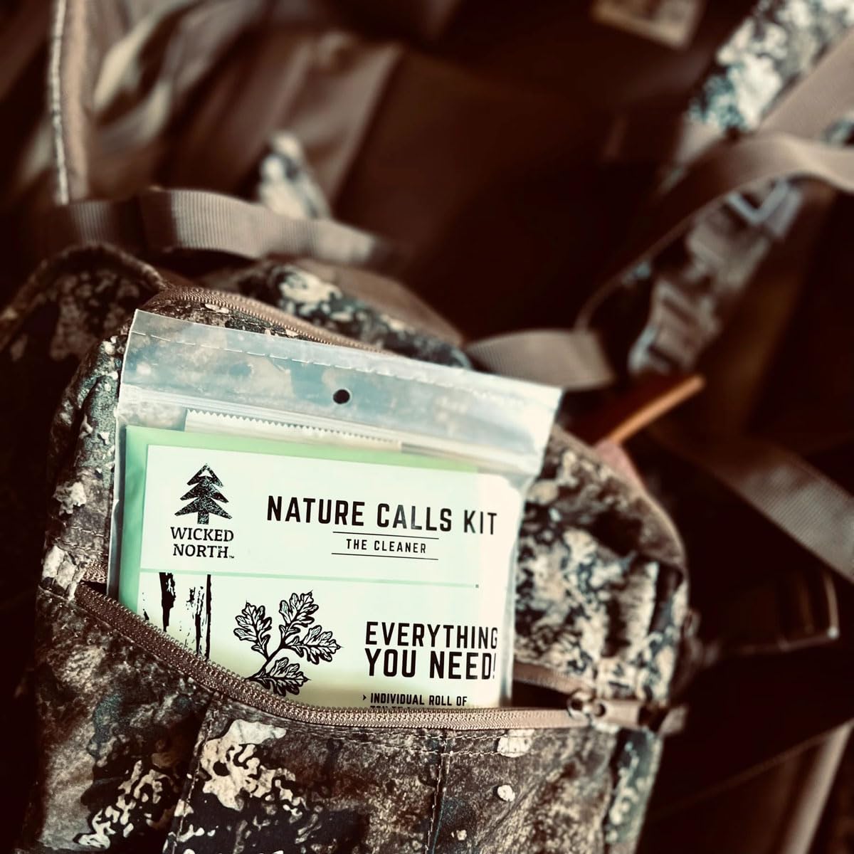 Wicked North Nature Calls kit: hand wet wipe for field hygiene