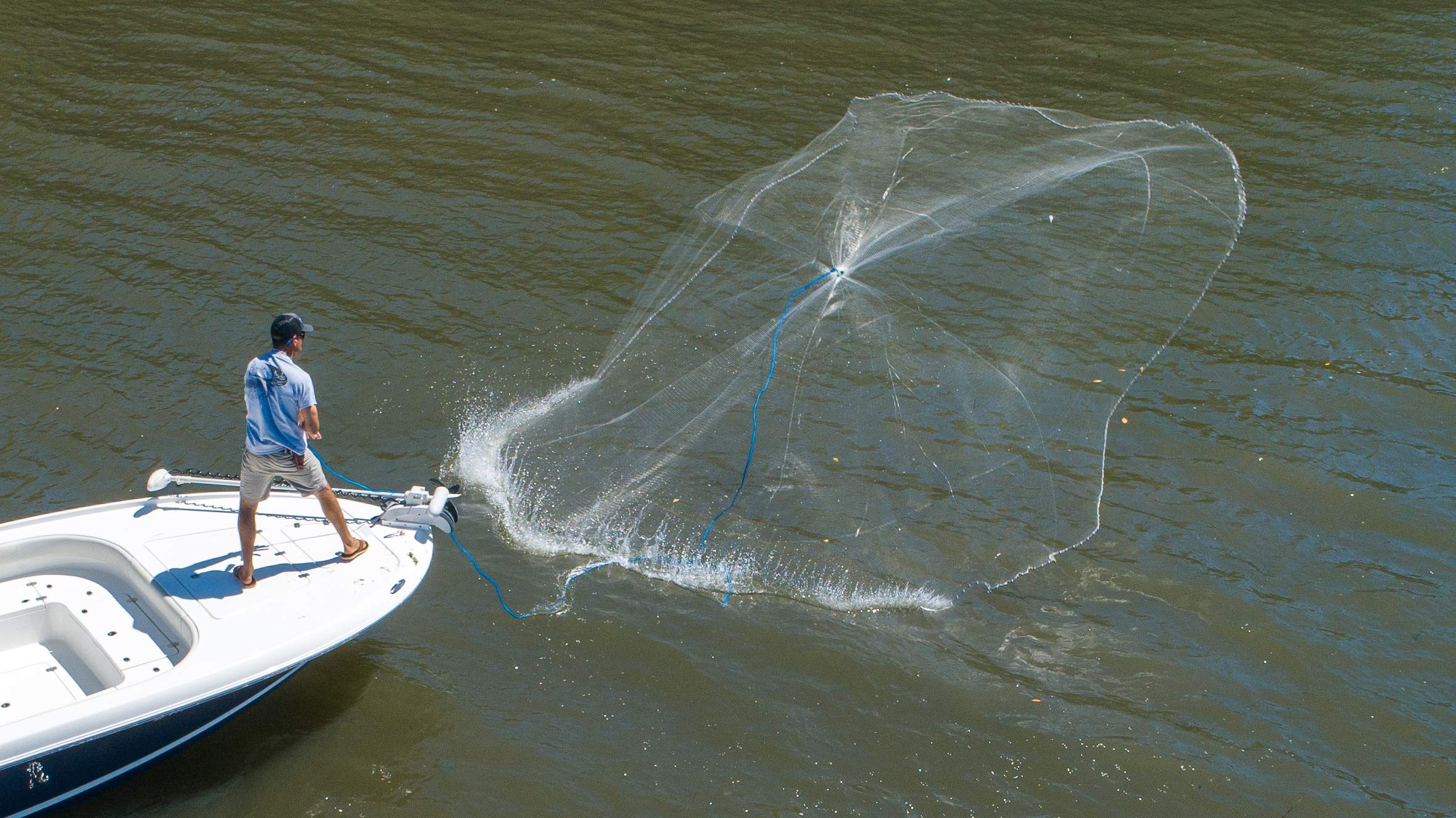 Wide Open Nets 1 lb per ft weight delivers fast, complete sink and coverage.