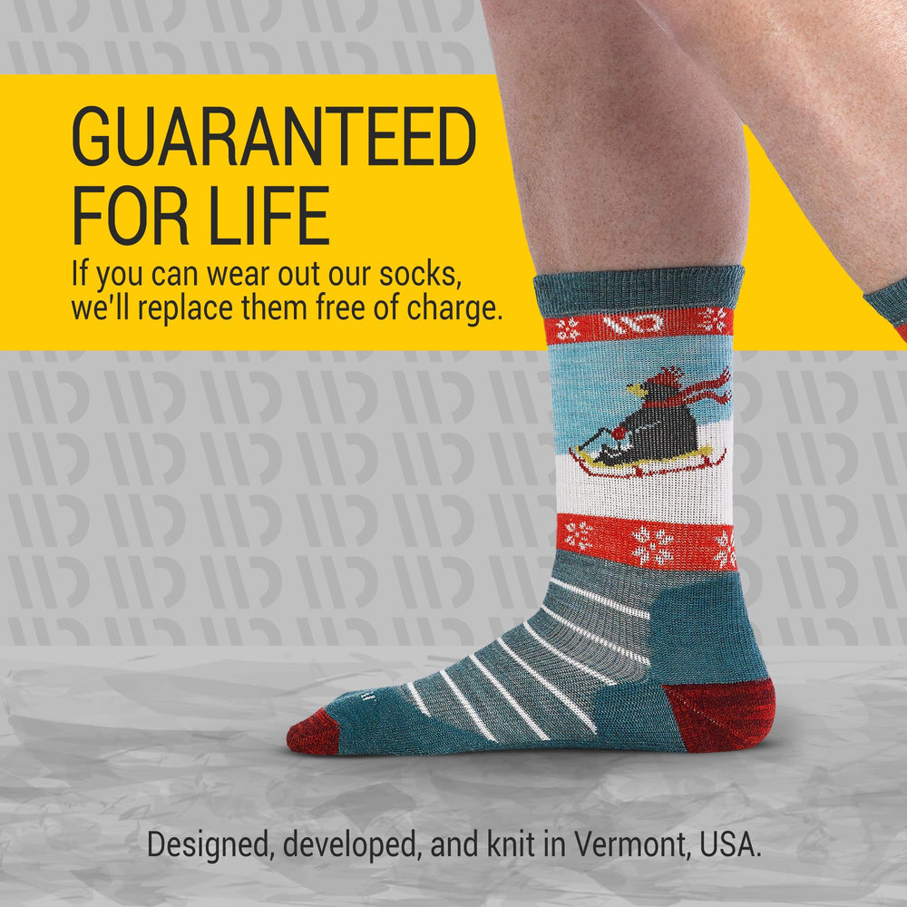 Wide Open wide-flex stitch supports wider feet without pinching or slipping.