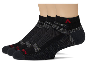 Wigwam Ultra Cool Lite Low 3-Pack socks, Onyx, breathable mesh for dry feet.