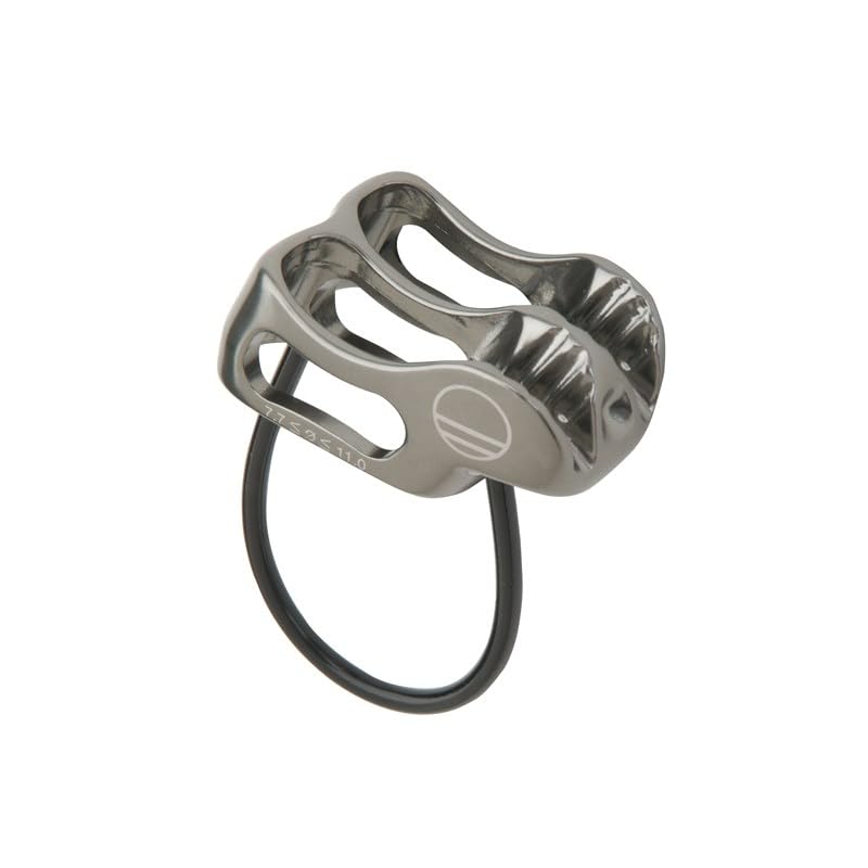 Wild Country Flow 2.0 Xenon HMS carabiner locks securely