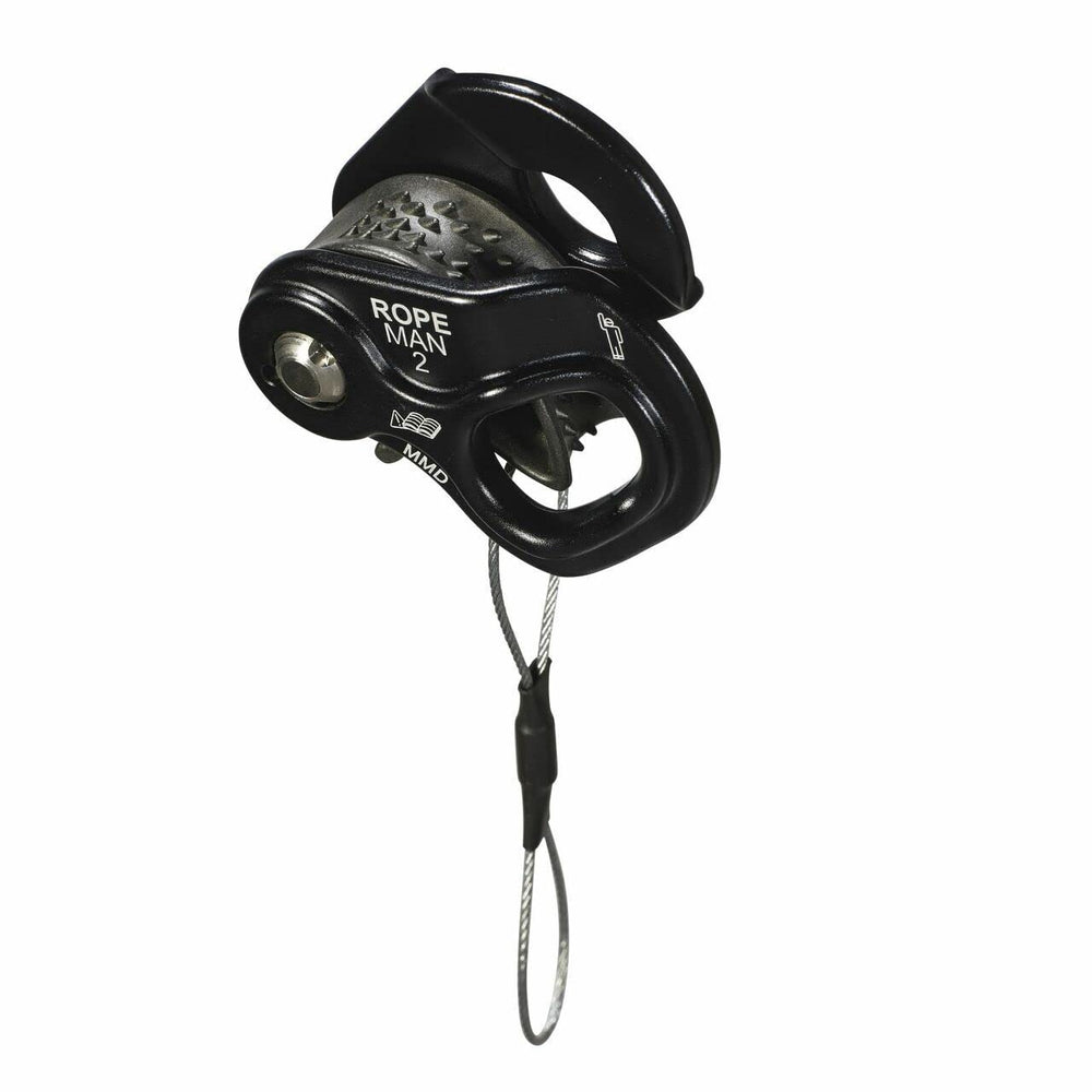 Ropeman 2 demonstrates 8–13 mm rope range for versatile climbing