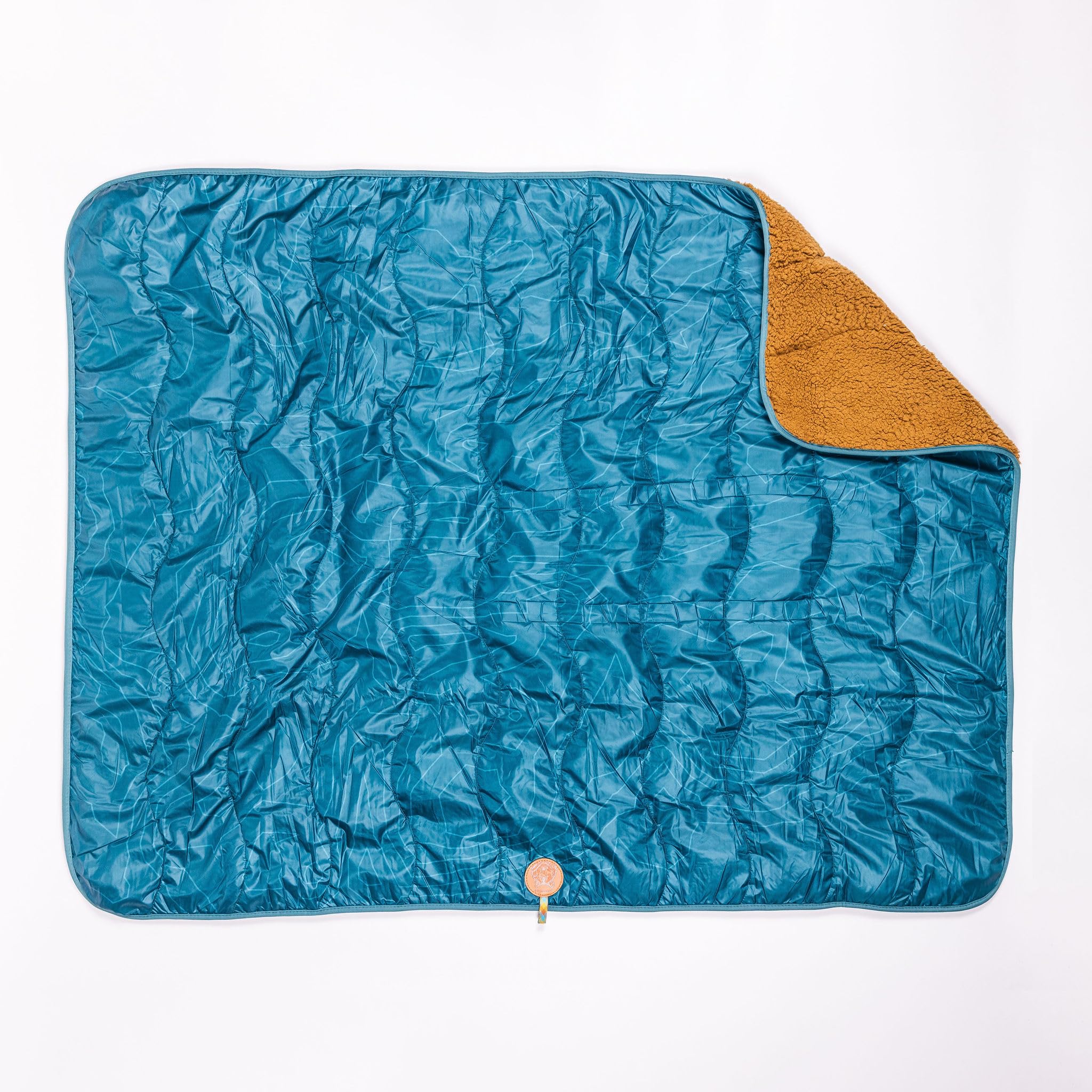 Wilderdog sherpa fleece side up highlights soft, warm texture.