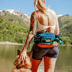 Wilderdog Mega Hip Pack Pacific Blue poop bag dispenser enables quick cleanup