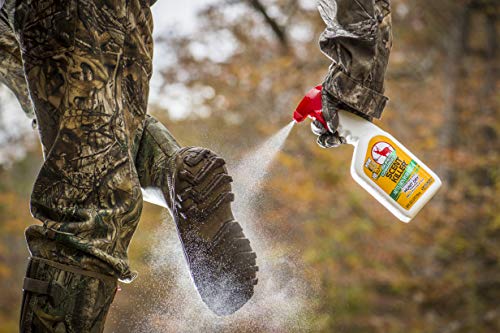Wildlife Research Center packaging and bottle details for user-friendly spray system.
