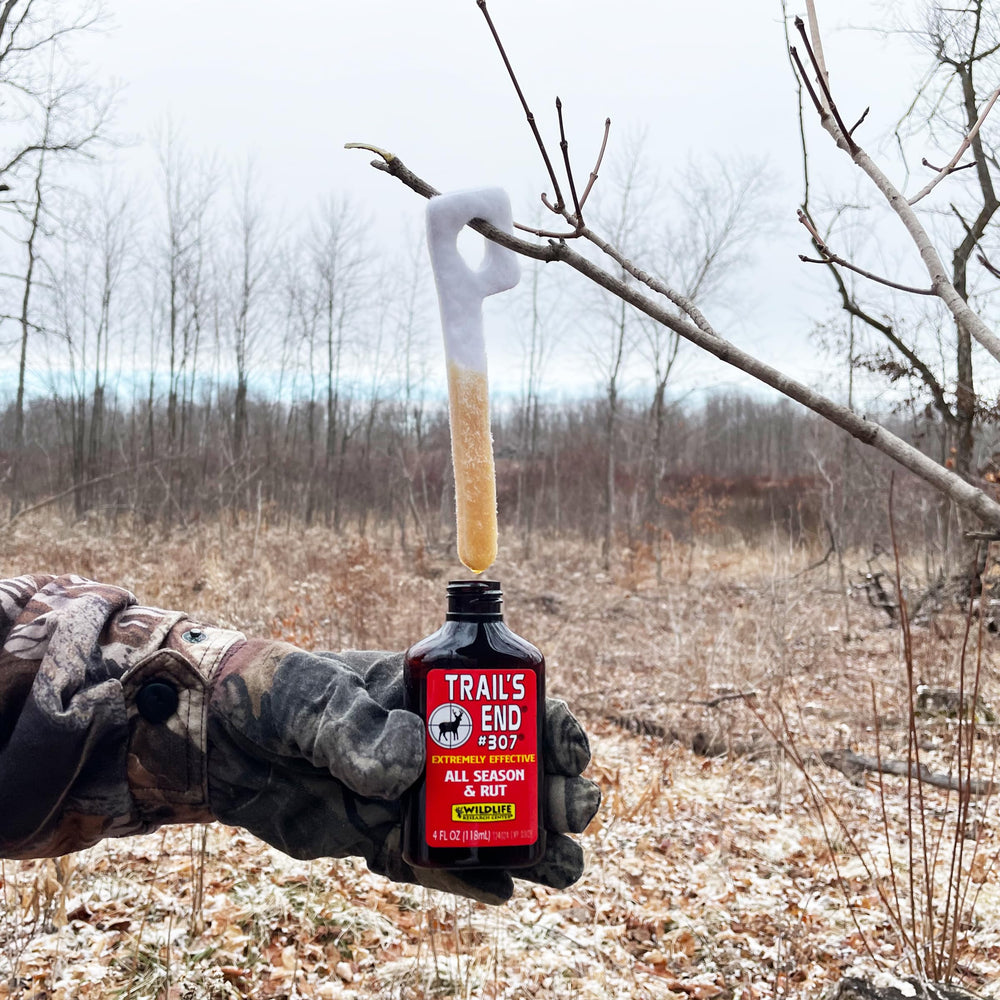 Wildlife Research Center Trails End 307 outdoor-use setup demonstrates field attraction.