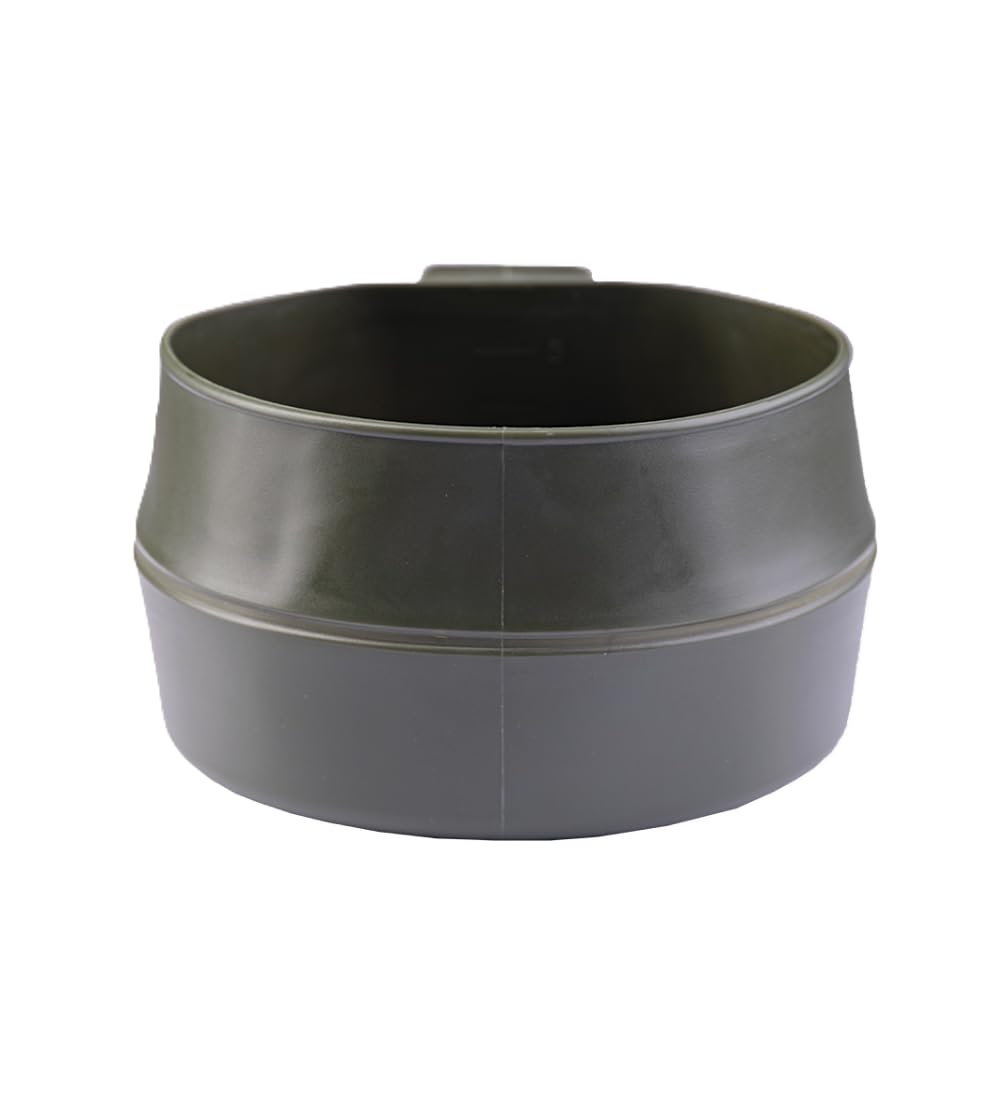 Wildo Mil-Tec Fold-a-Cop 600ml Olive mug open for coffee on trail