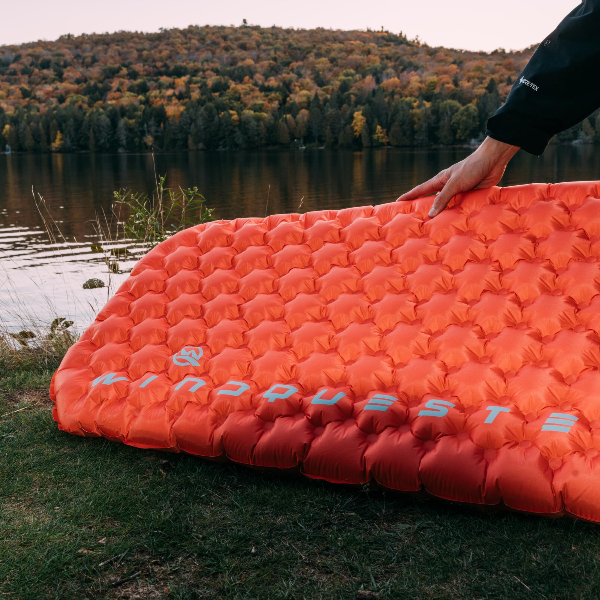 WindQUESTER Elevate X is ideal for winter trekking with reliable sleep support.