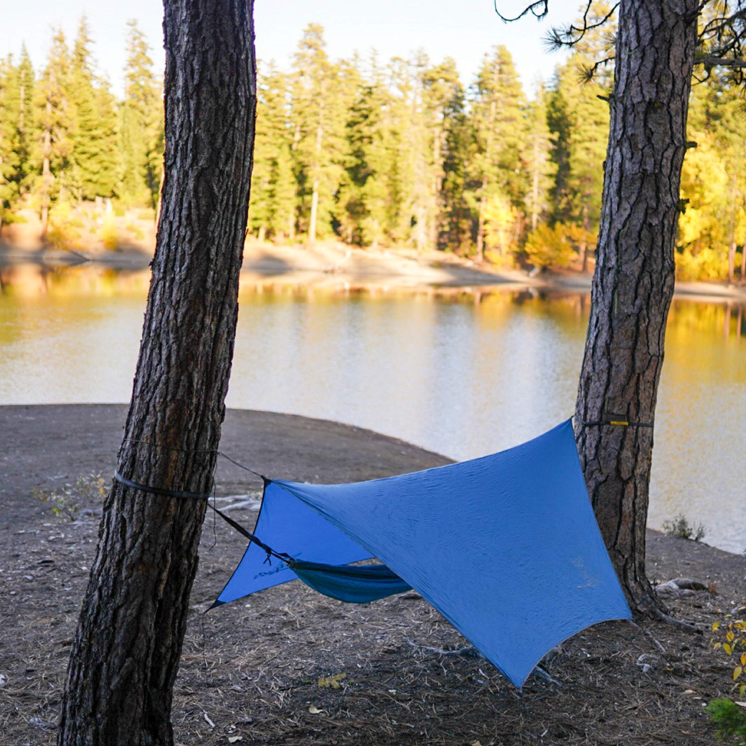 Wise Owl Outfitters 11x9-foot coverage provides spacious shelter