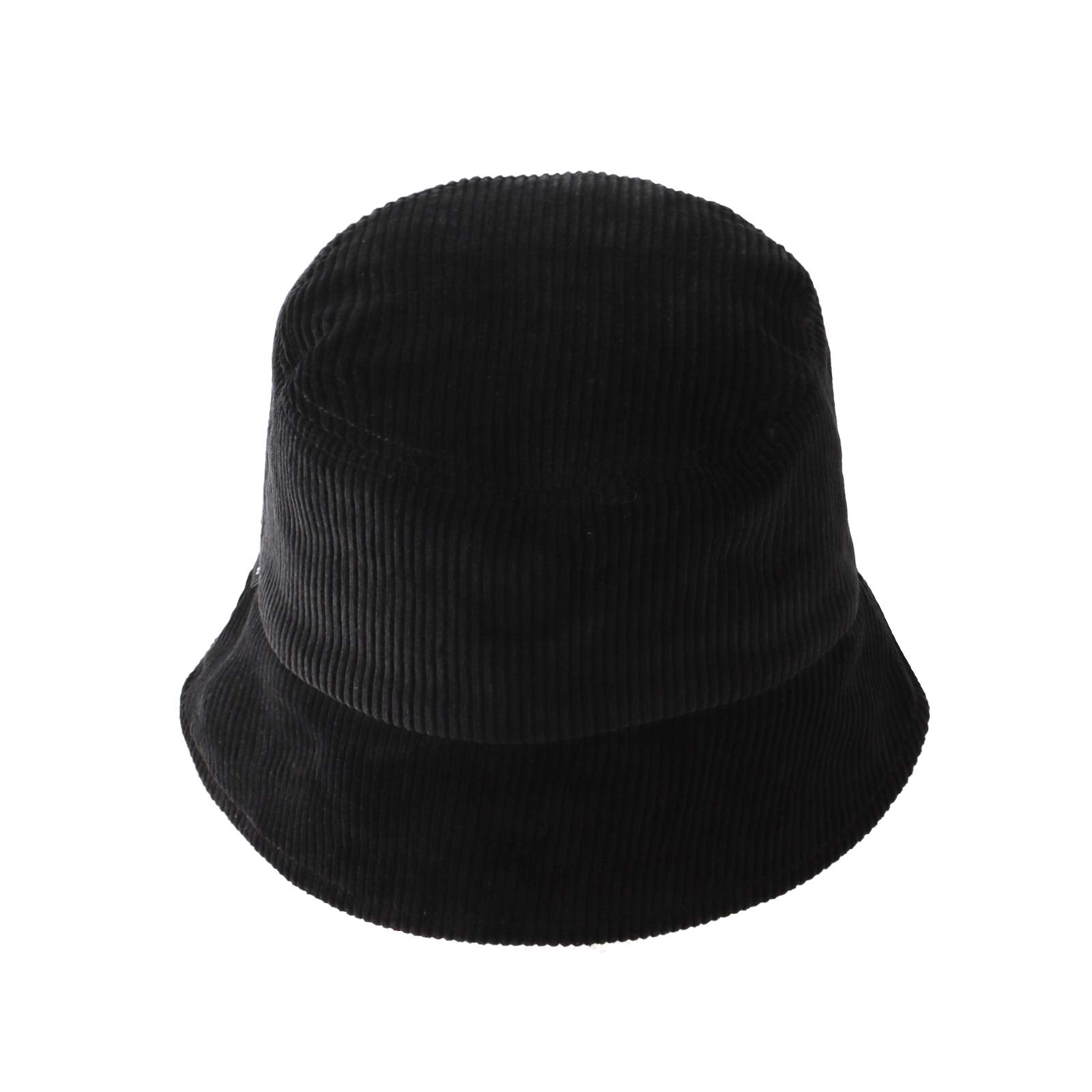 WITHMOONS hat on model outdoors demonstrates versatile everyday wear.