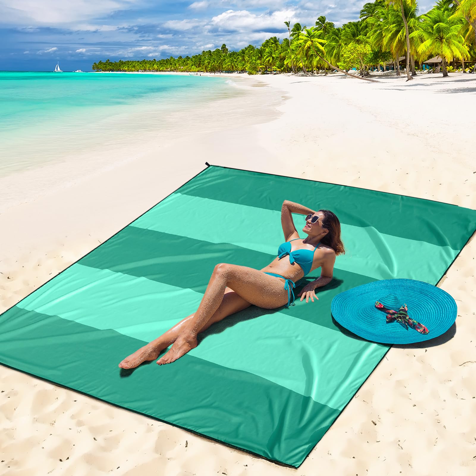 WIWIGO Beach Blanket waterproof fabric enabling quick-dry comfort on damp sand