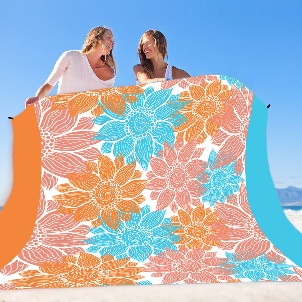 WIWIGO Beach Blanket spacious 79x83 inches fits 4-7 people for family outings
