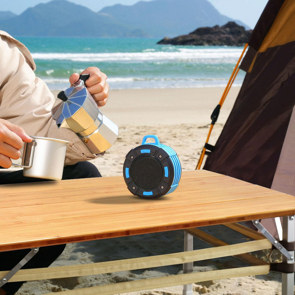 WKFAMOUT portable picnic table in a trunk-ready carry bag