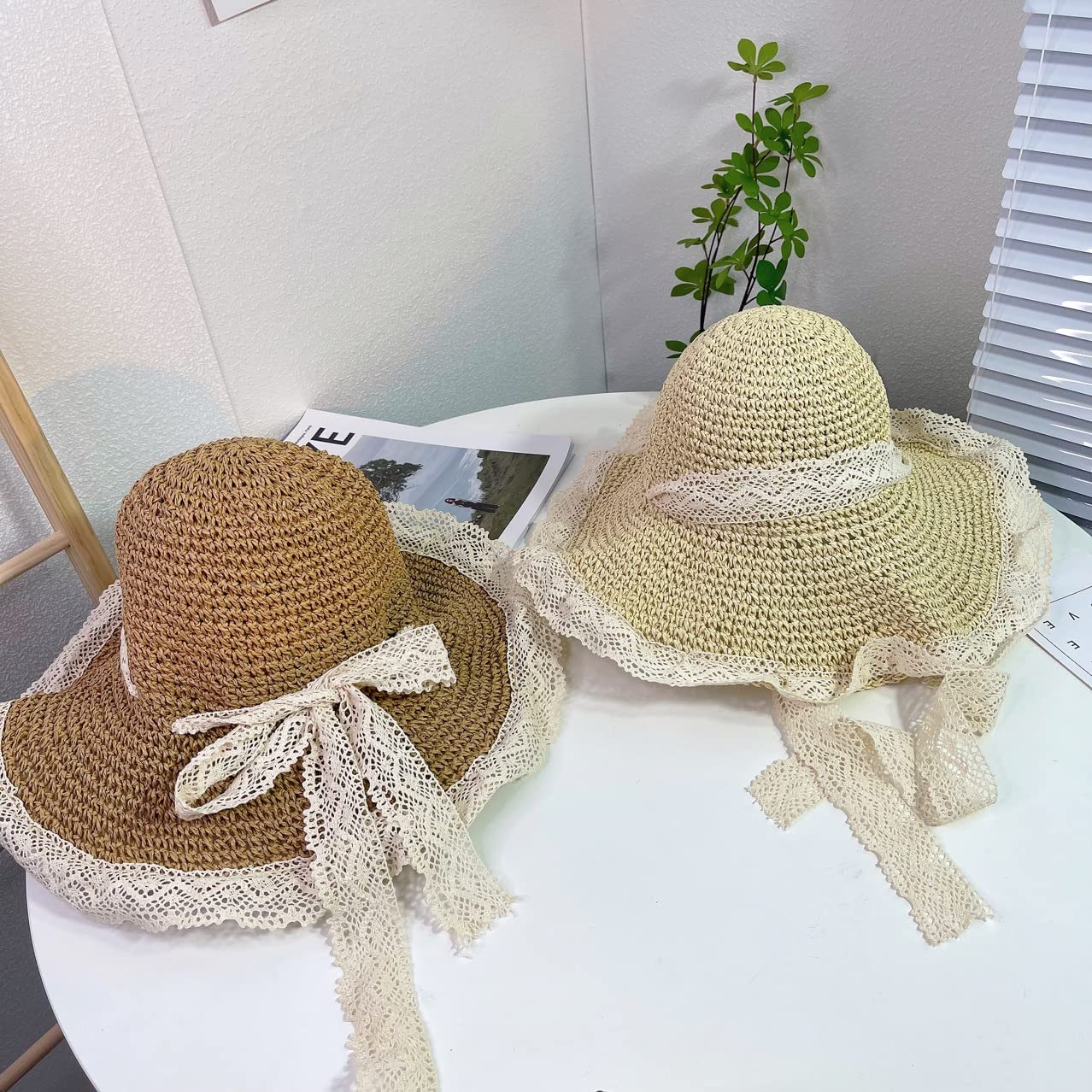 Khaki straw hat with floral lace trim