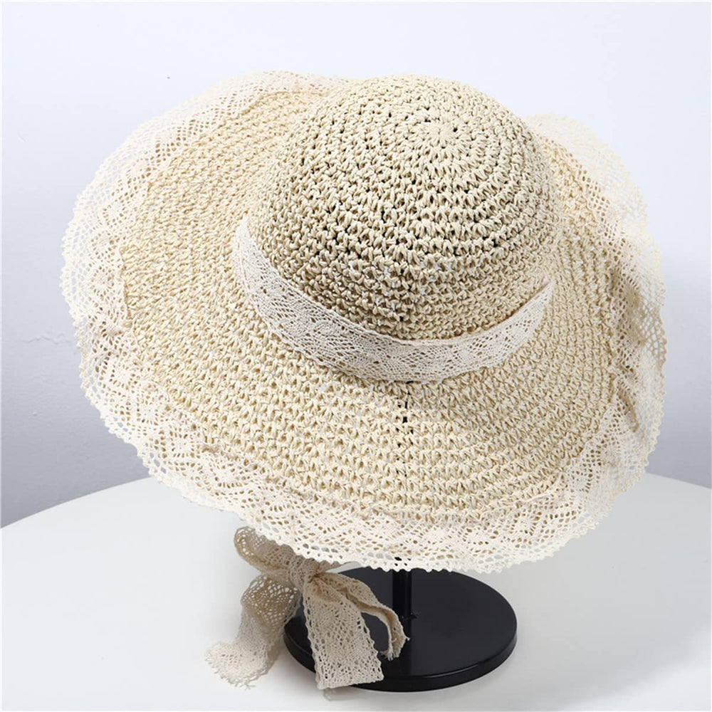 Summer hat in khaki/beige colors for outdoor activities