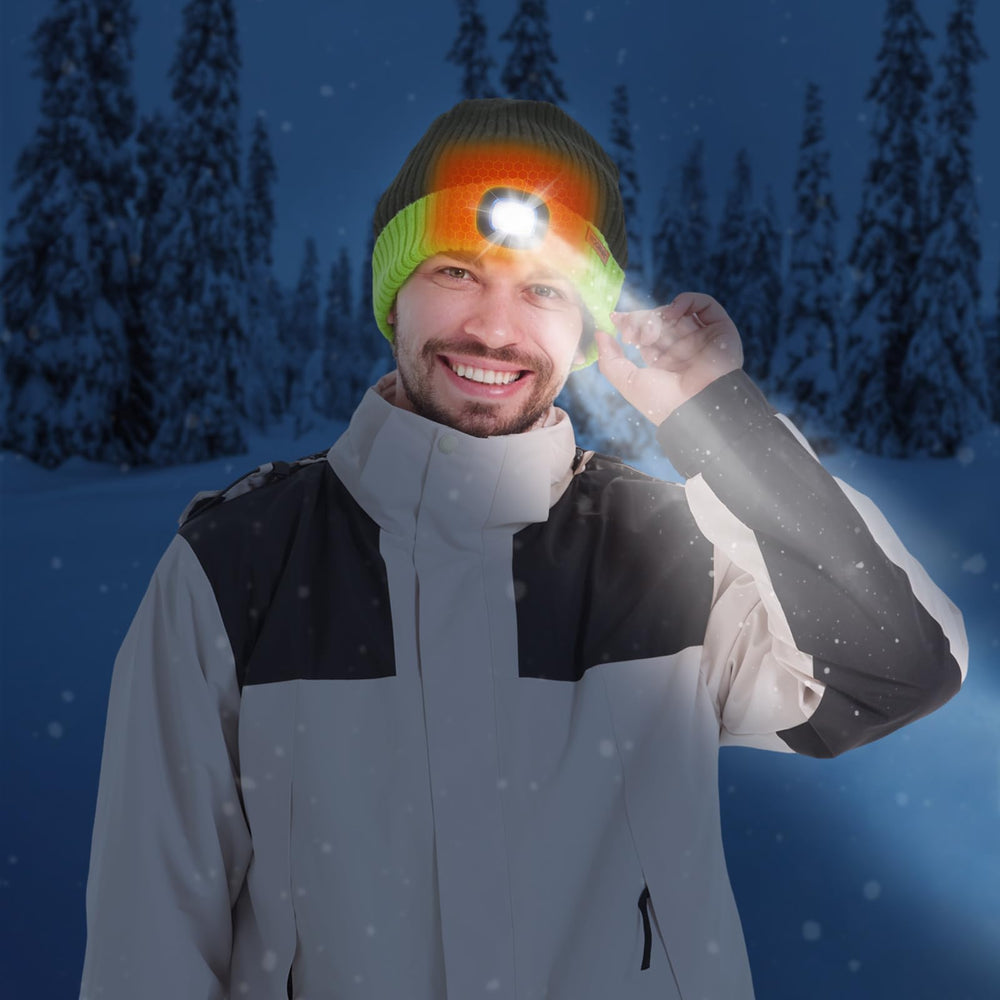 WOOMER heated beanie 4000mAh battery powers extended warmth during adventures.