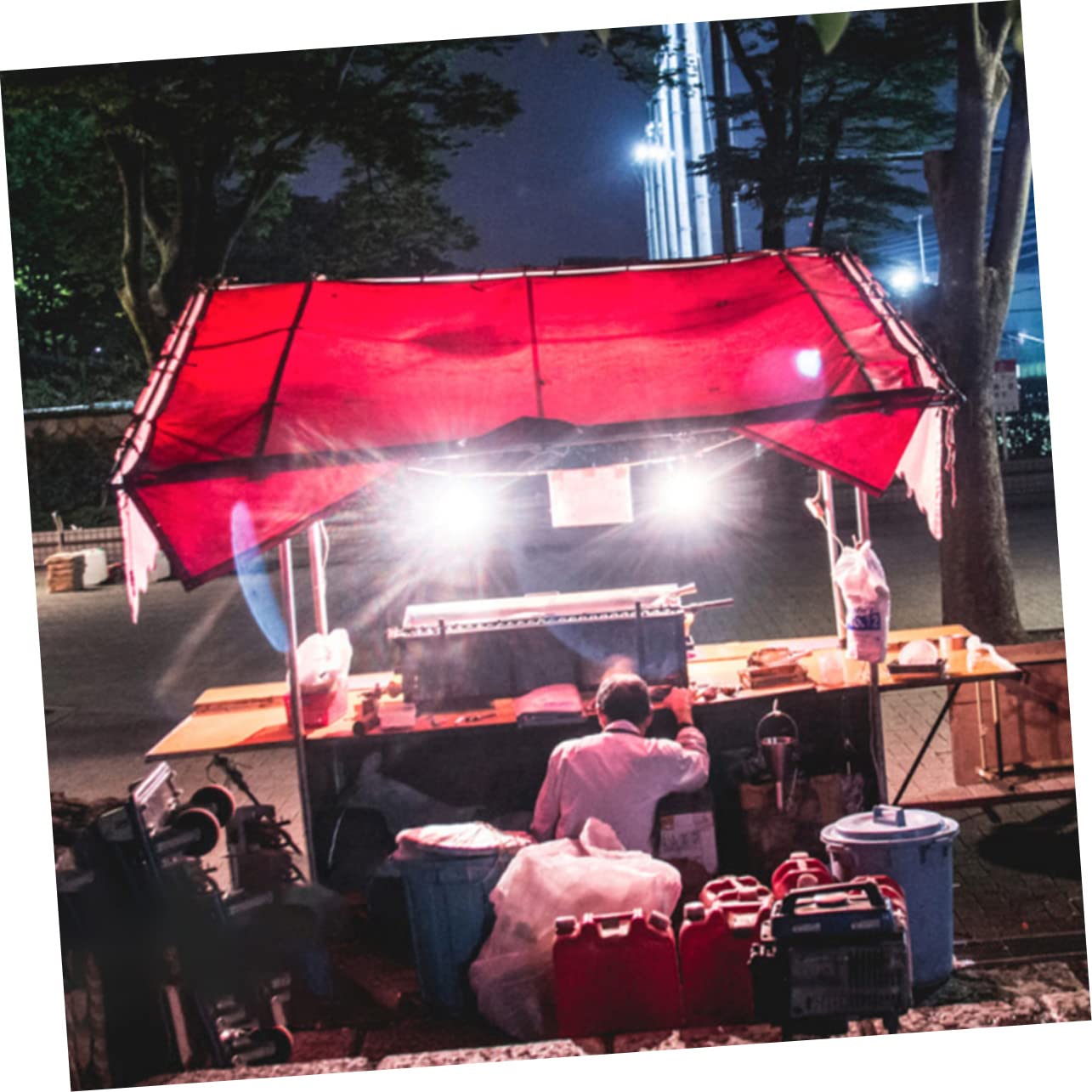 Portable rechargeable WOONEKY lantern delivers bright wide-area coverage