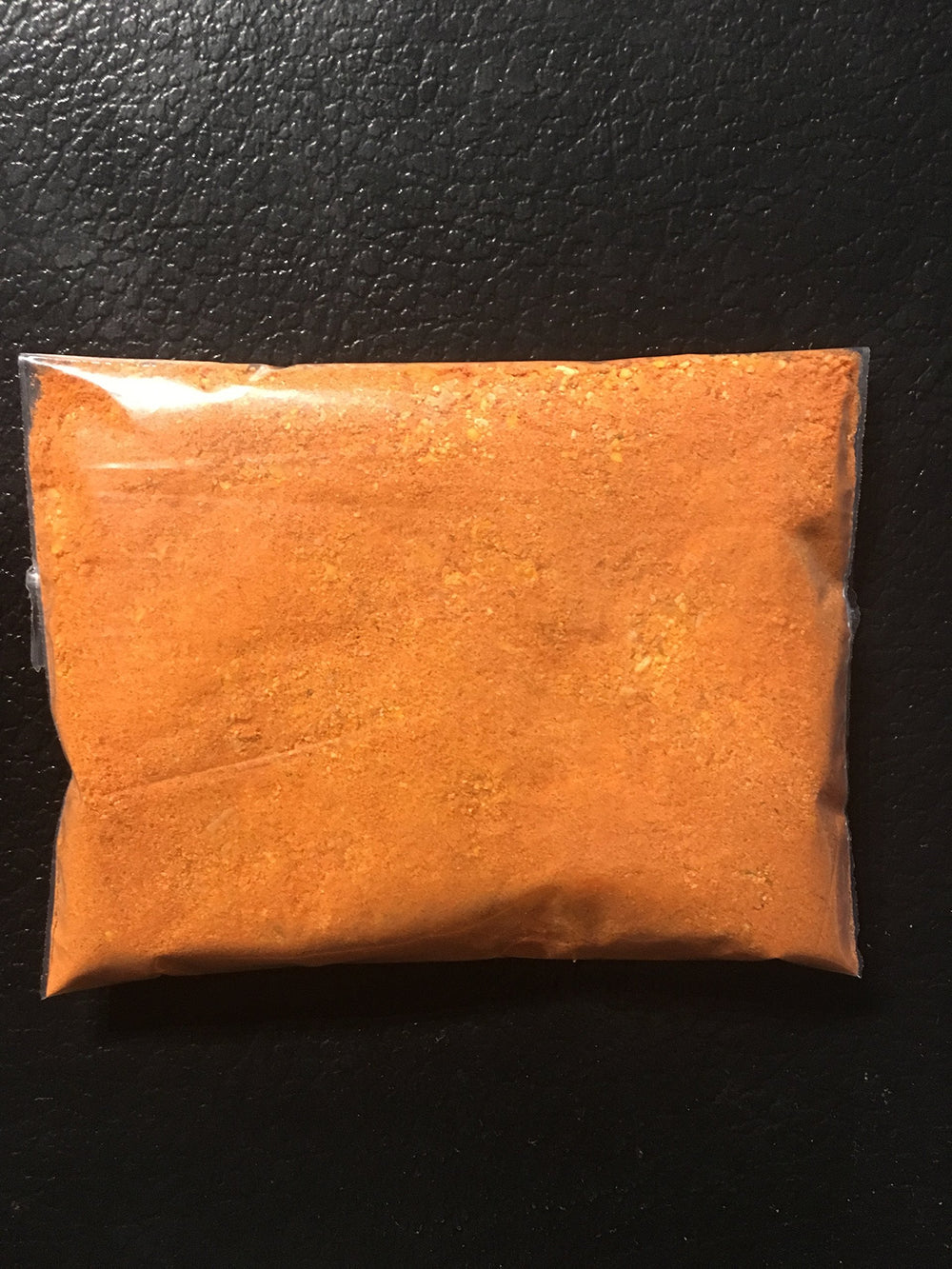 Worm Glo Legend 1.5 lb bulk saver packet glows live worms for easy visibility.