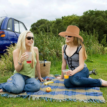 WRITWAA sun protection woven hat suits garden tasks and backyard chores.