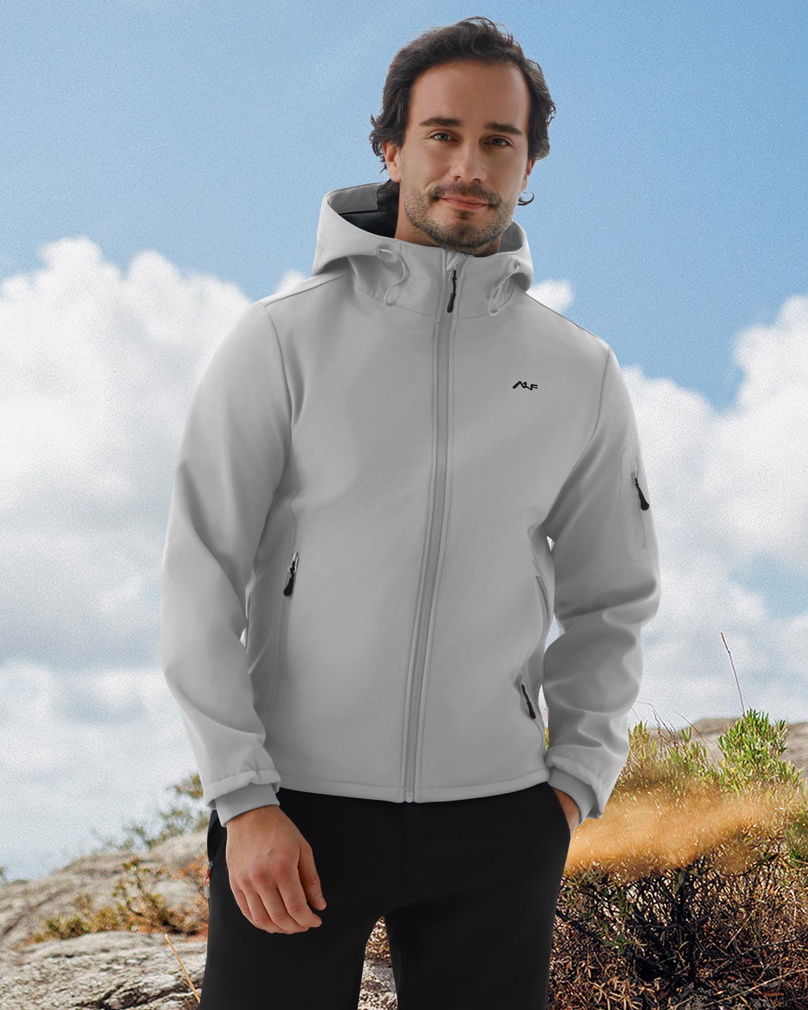WULFUL jacket interior fleece lining delivering cozy warmth during cool outdoor sessions