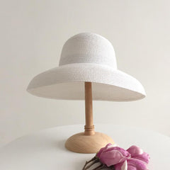 WUODHTW wide brim hat protects face at the beach while breathable comfort remains.