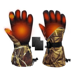 XDFVC heated hunting gloves in camo close-up highlighting grip for outdoors.