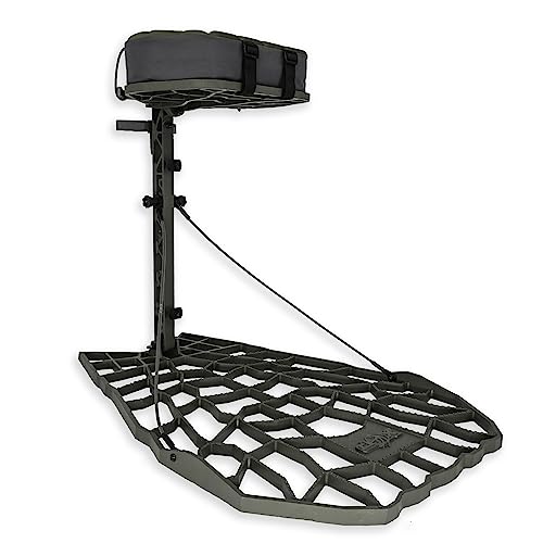 XOP Air Raid Evolution adjustable seat supports leveling on leaning trees.