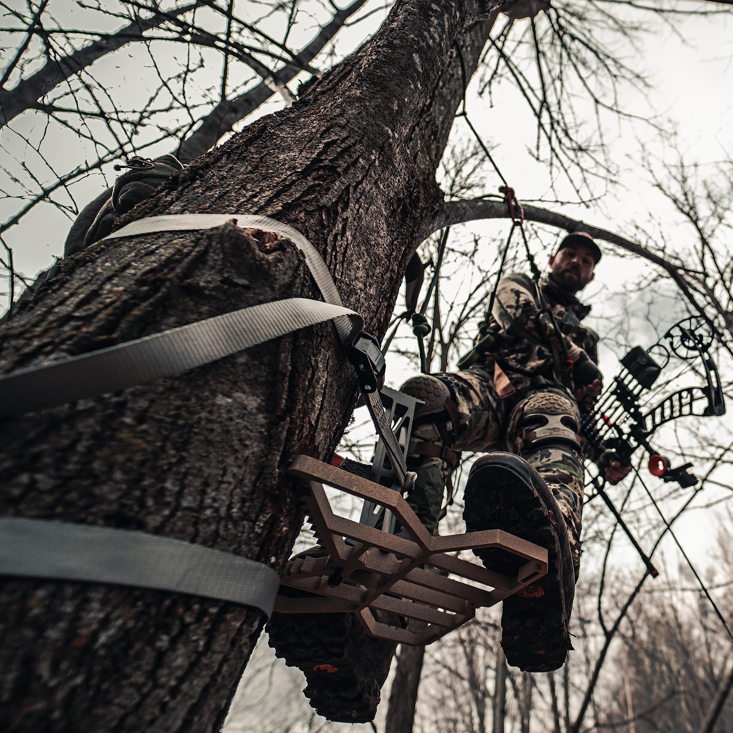 XOP CAM strap durable webbing reduces wear during hunts
