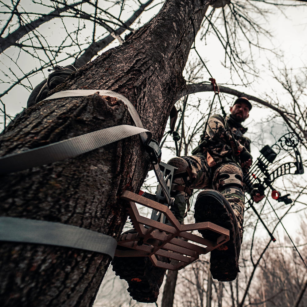 XOP CAM strap durable webbing reduces wear during hunts