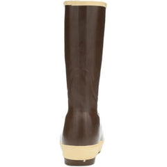 XTRATUF Legacy 15in insulated boot sole traction demonstrates non-slip grip for wet decks.
