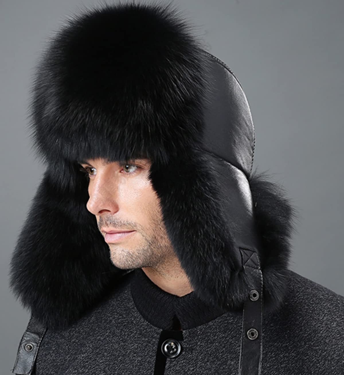 XUYUZUAU men's fox hair ushanka black inner lining close-up shows soft polyester cotton