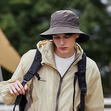 Close-up of adjustable rear drawstring on XYIYI sun hat
