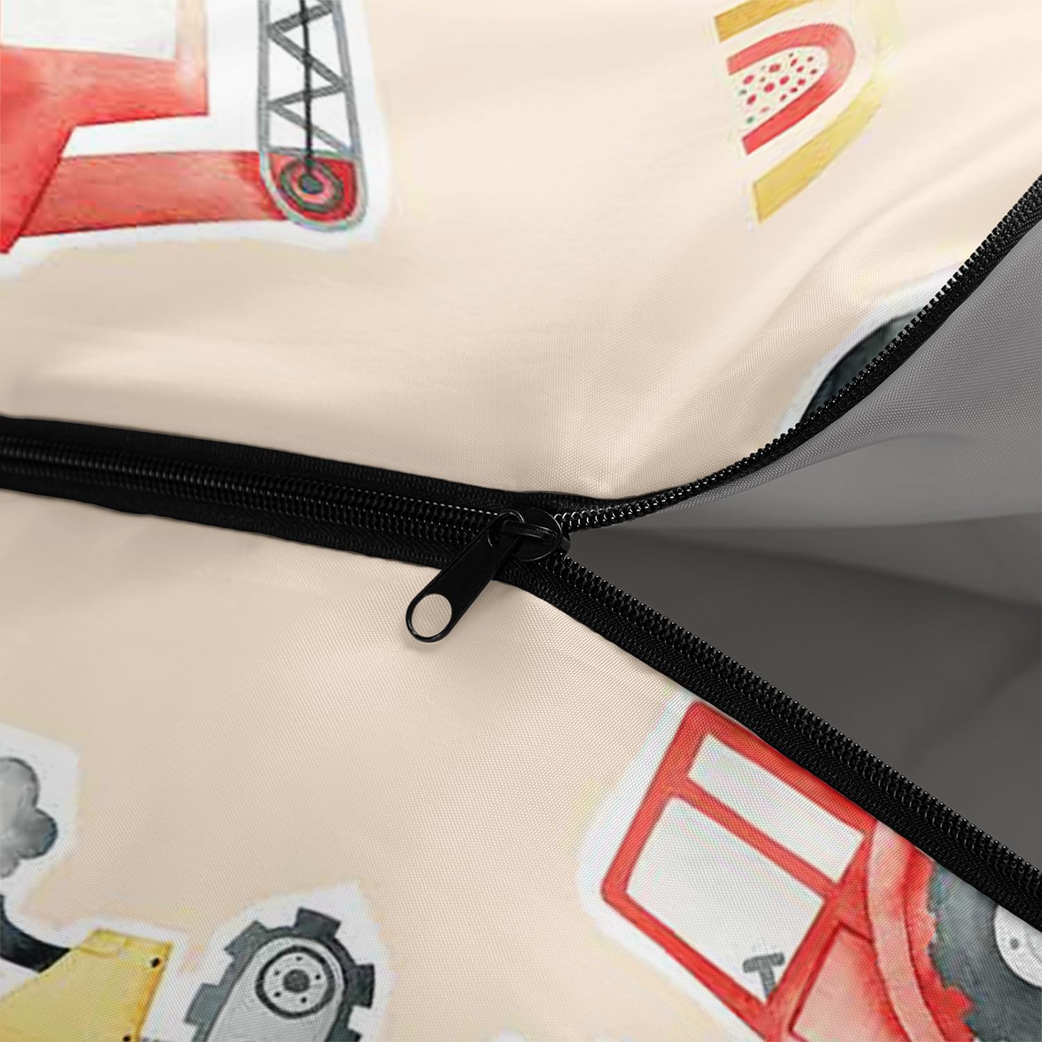 XYNHML Excavator Tractor all-ages design supports family camping adventures.