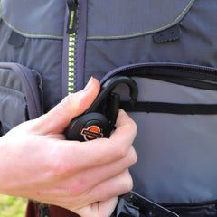 Close-up of the 360-degree swivel clip on the YakAttack retractor