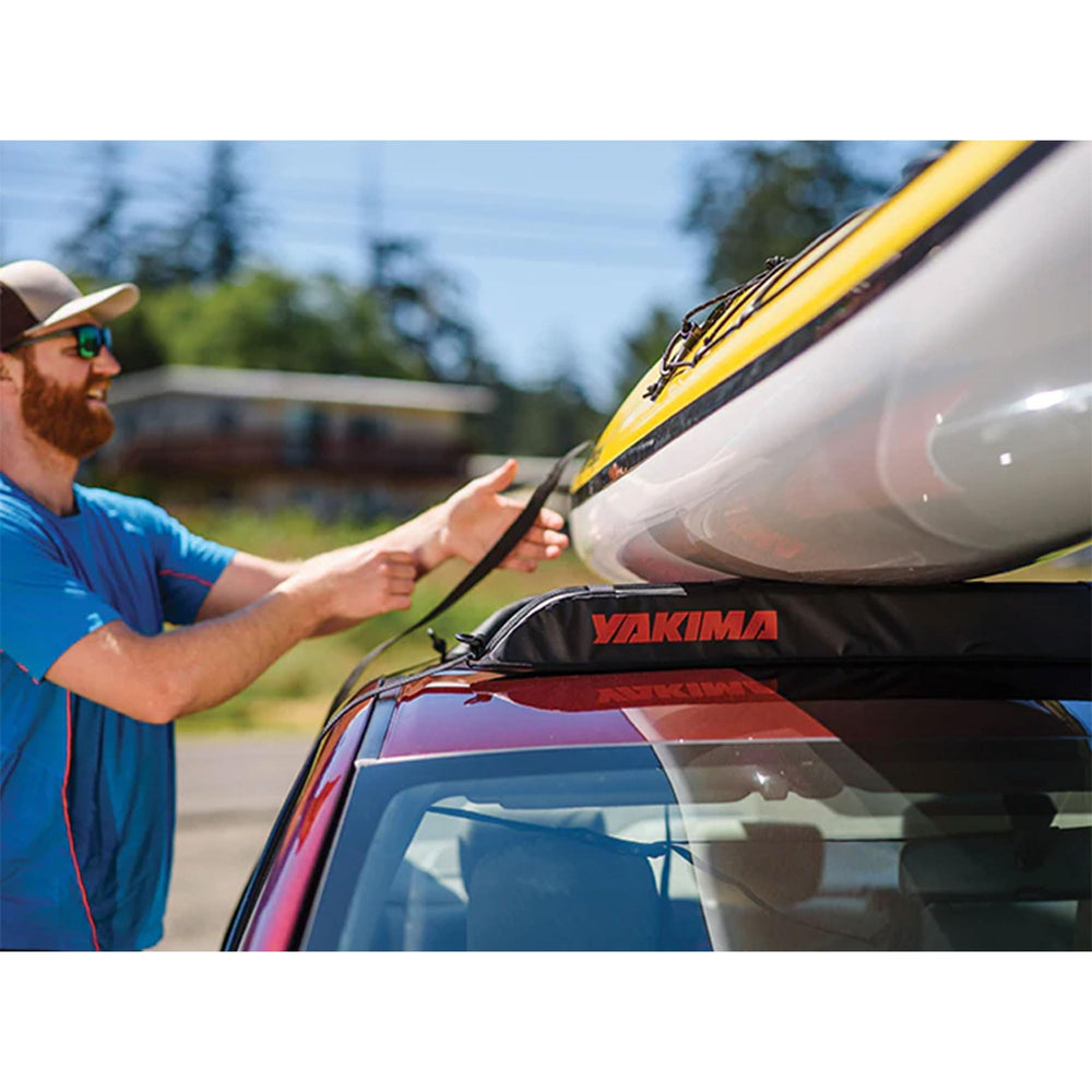 Yakima EasyTop weighs under 5 pounds for easy handling.