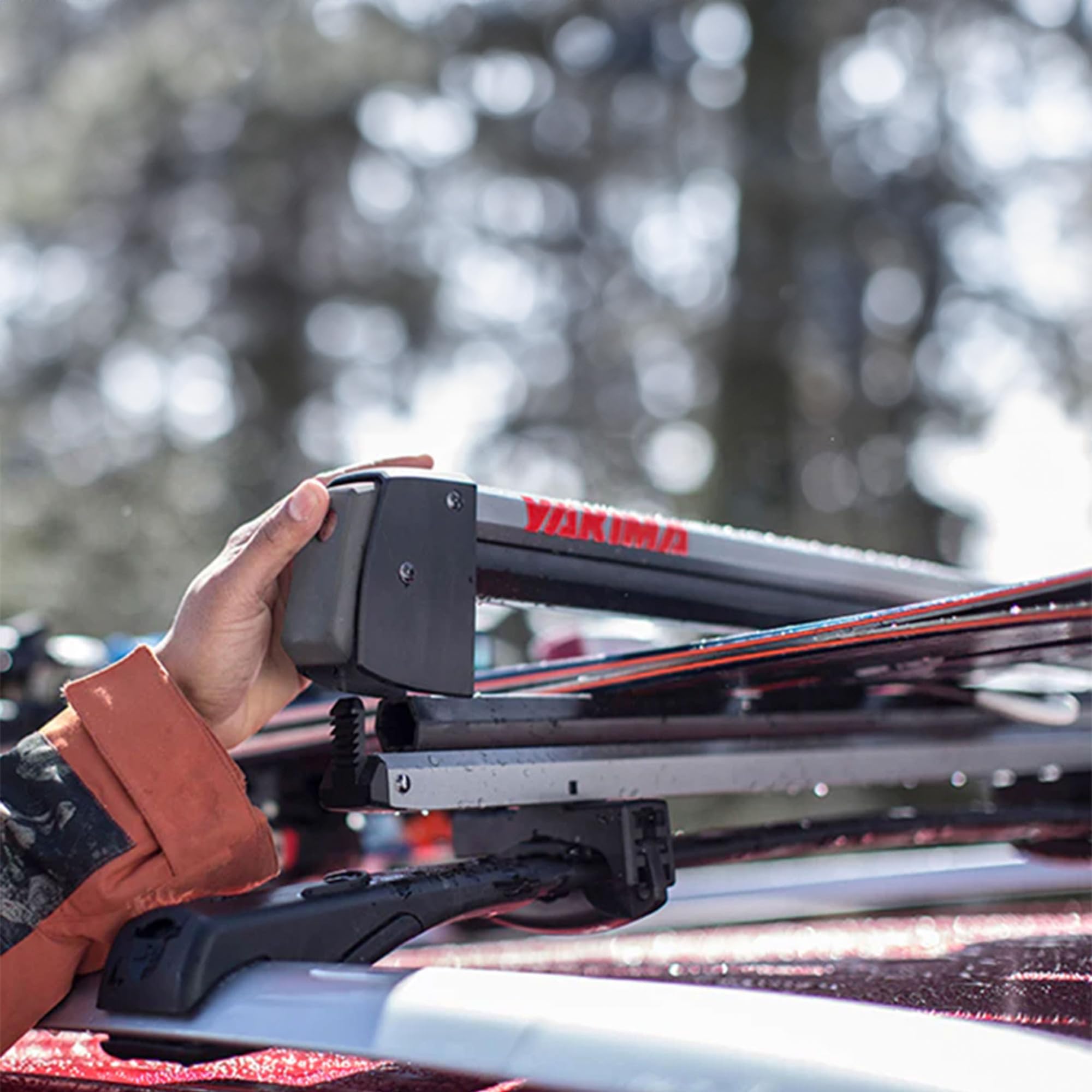 One push button makes opening effortless with gloves