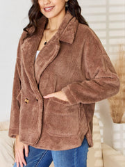 Yanhoo coat double-breasted lapel detail improves polished, professional appeal.