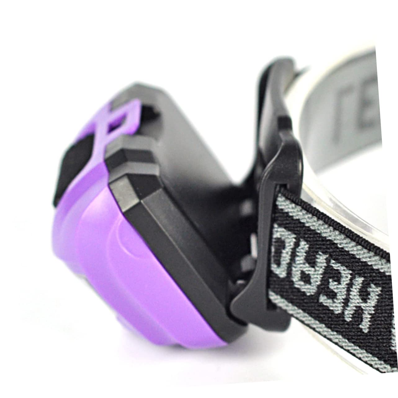 Yardenfun headlamp waterproof shock-resistant body ready for rainy outdoor use.