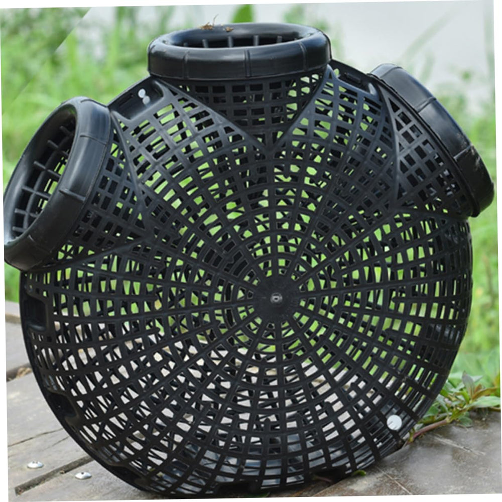 Plastic shrimp pot construction and texture