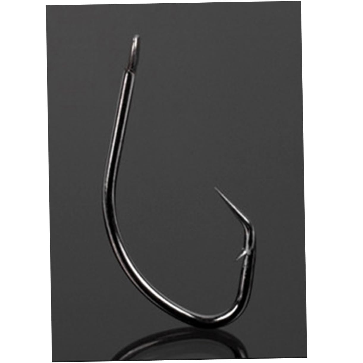 Yardwe barbed fishing hooks engineered for strong hold and durability.
