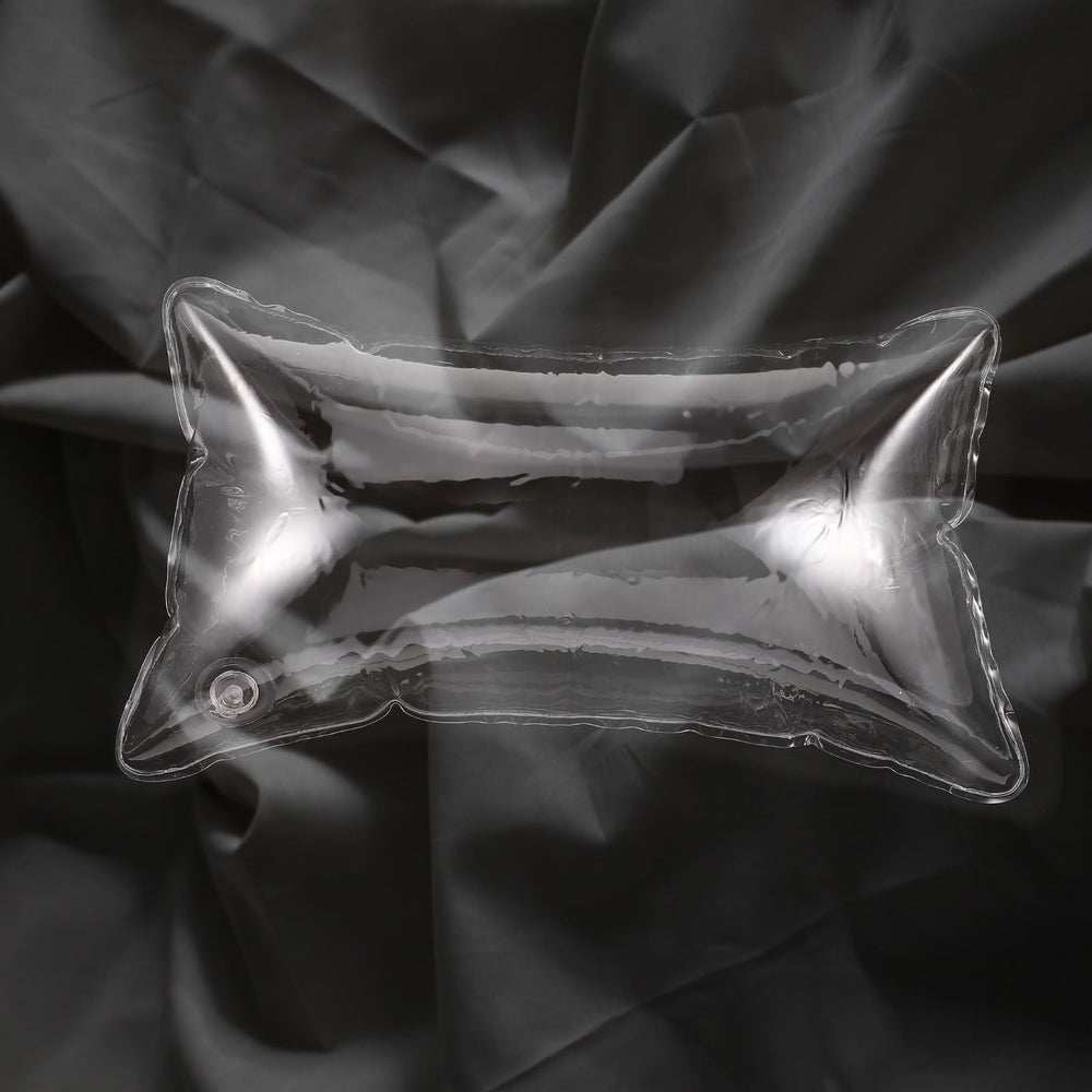 Yardwe Clear Inflatable Pillow as a travel cushion on the go