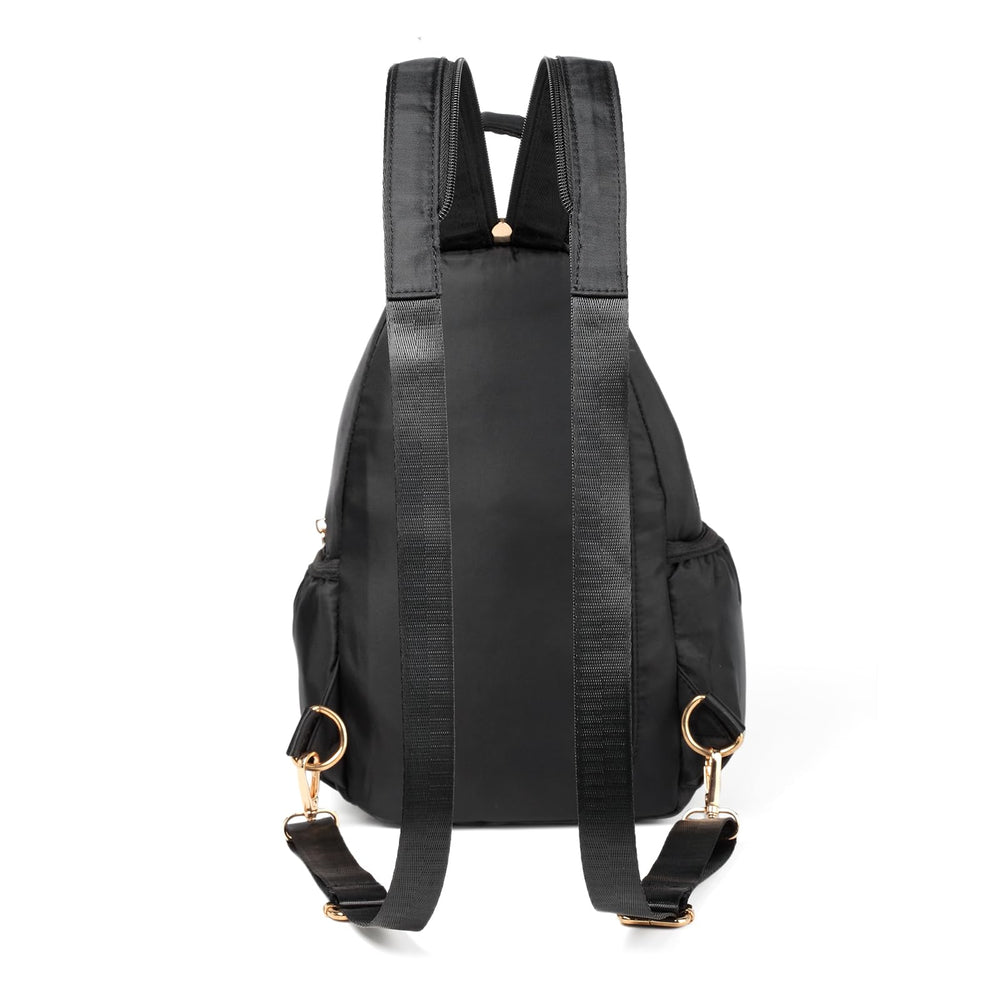 YAZEKOUS water-resistant nylon keeps belongings protected in light rain.